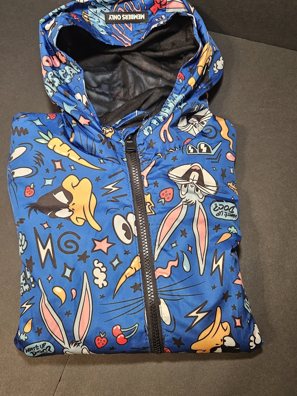 Members Only  Blue Graphic Looney Toons Jacket "What's Up Doc" ( 18 Youth)